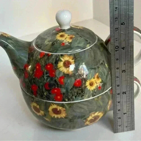 London Home bone china small teapot with matching mug in Van Gogh floral design - Picture 8 of 9
